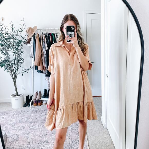 Baum Und Pferdgarten Dresses & Skirts - BAUM UND PFERDGARTEN Neutral Cream Cheetah Mini Dress